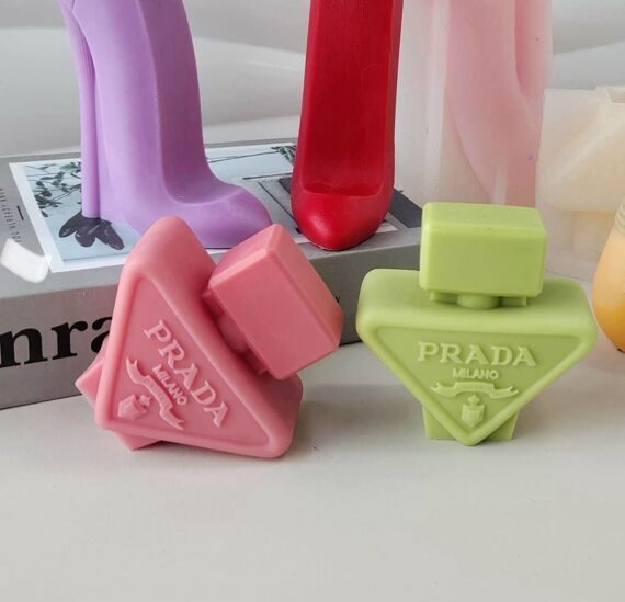 Форма PRADA